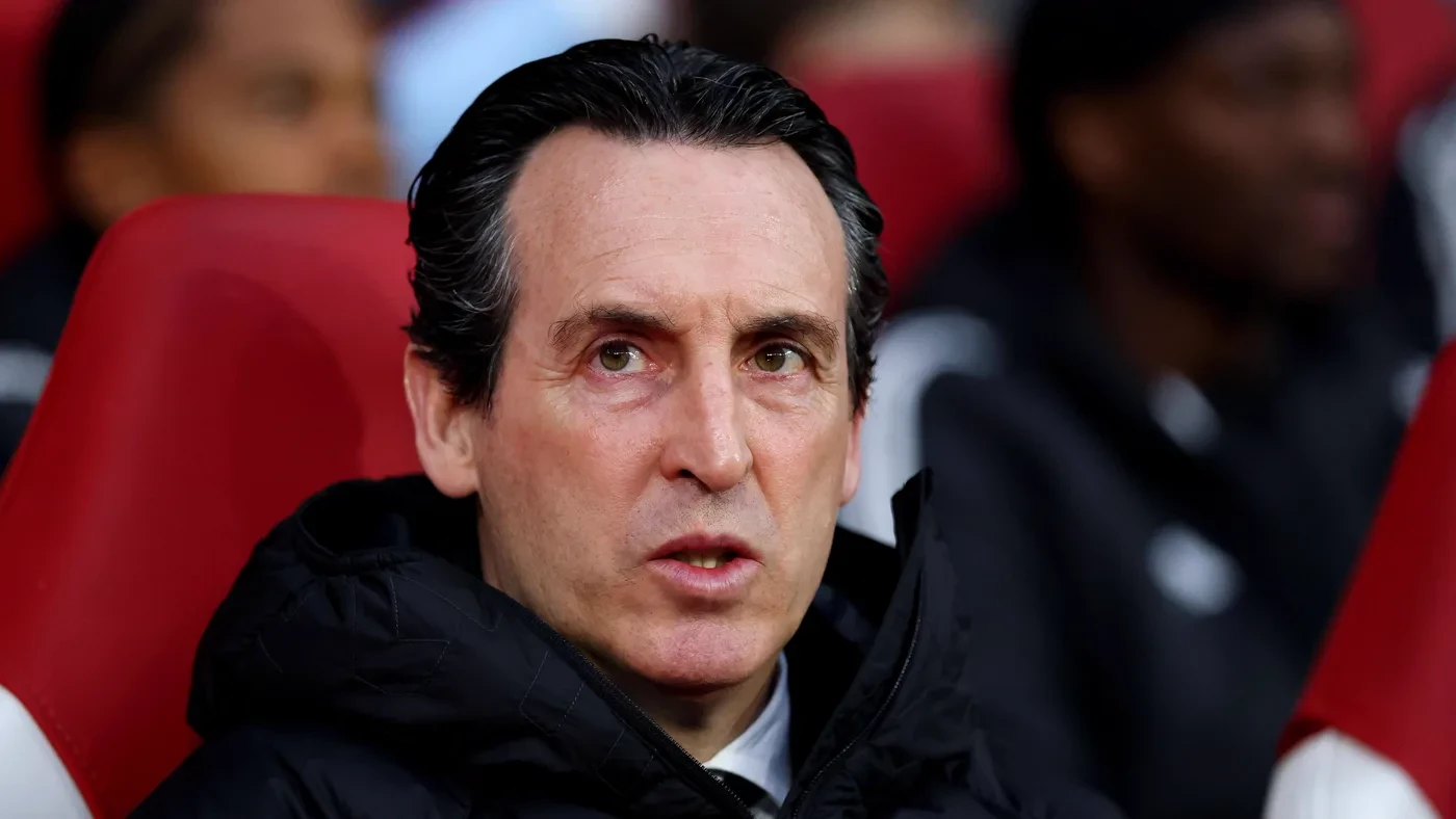 Unai Emery trong vai trò huấn luyện viên trưởng Aston Villa