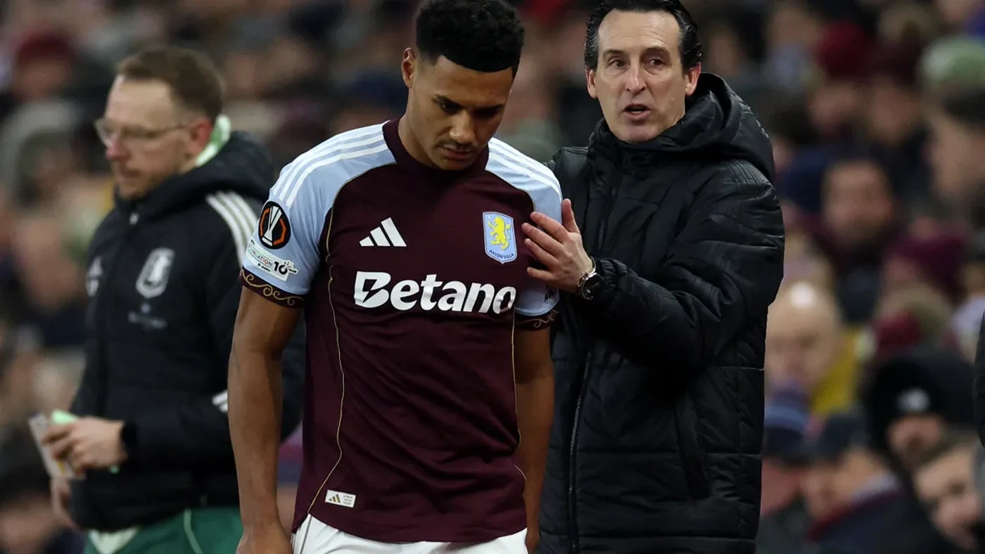 Unai Emery hướng dẫn cầu thủ Aston Villa trong trận đấu